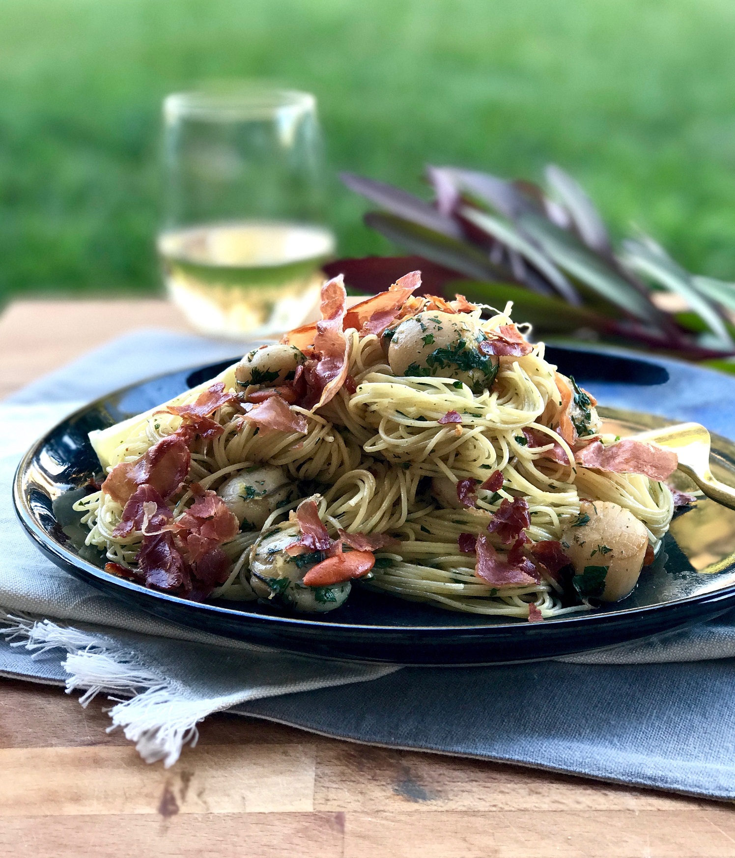 Garlic Scallops With Angel Hair Pasta Herbs And Crisp Prosciutto Recipe Ferguson Australia